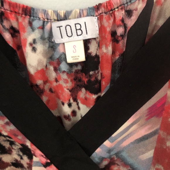 TOBI Floral Jumpsuit - Picture 3 of 4